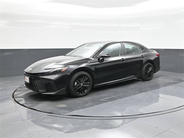 2025 Toyota Camry Hybrid SE — Sedan — 5,197 mi — Beaumont, TX