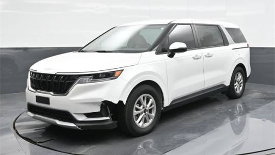 2024 Kia Carnival LXS — Minivan — 21,536 mi — Beaumont, TX
