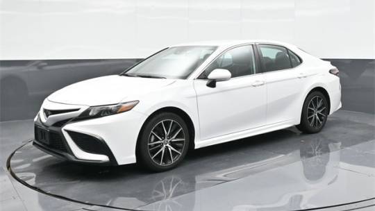 2022 Toyota Camry SE — Sedan — 53,282 mi — Beaumont, TX