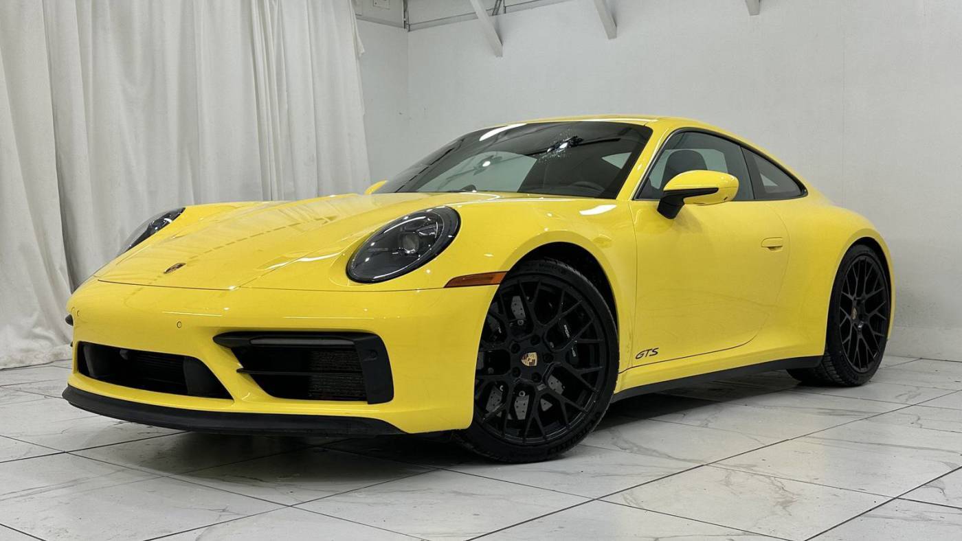 2023 Porsche 911 Carrera GTS
