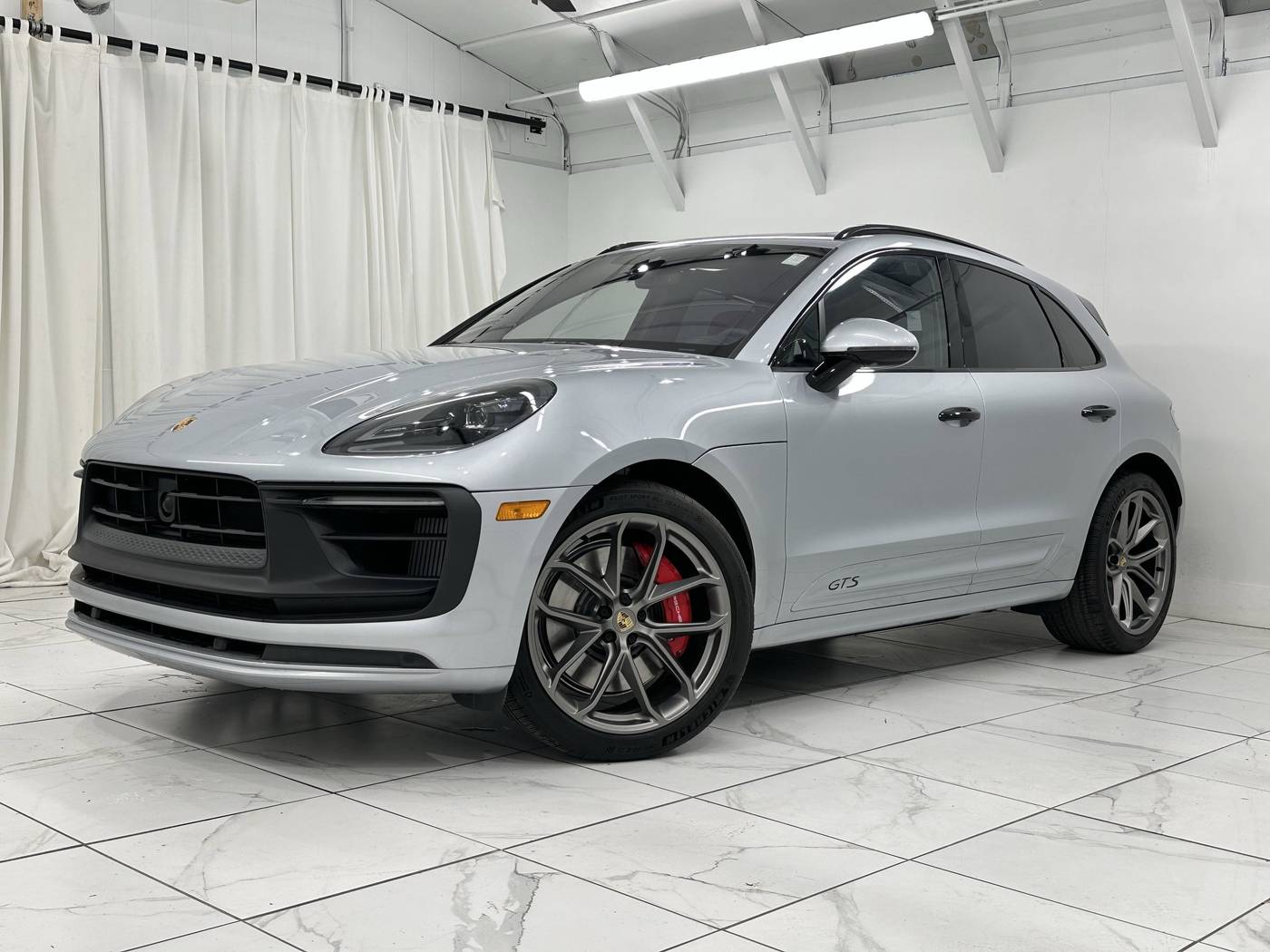 2022 Porsche Macan GTS — SUV — 235 mi — Newark, DE