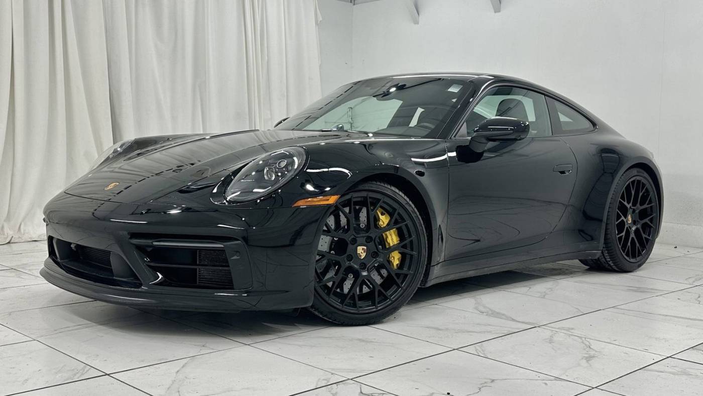 2023 Porsche 911 Carrera GTS — Coupe — 21,542 mi — Newark, DE