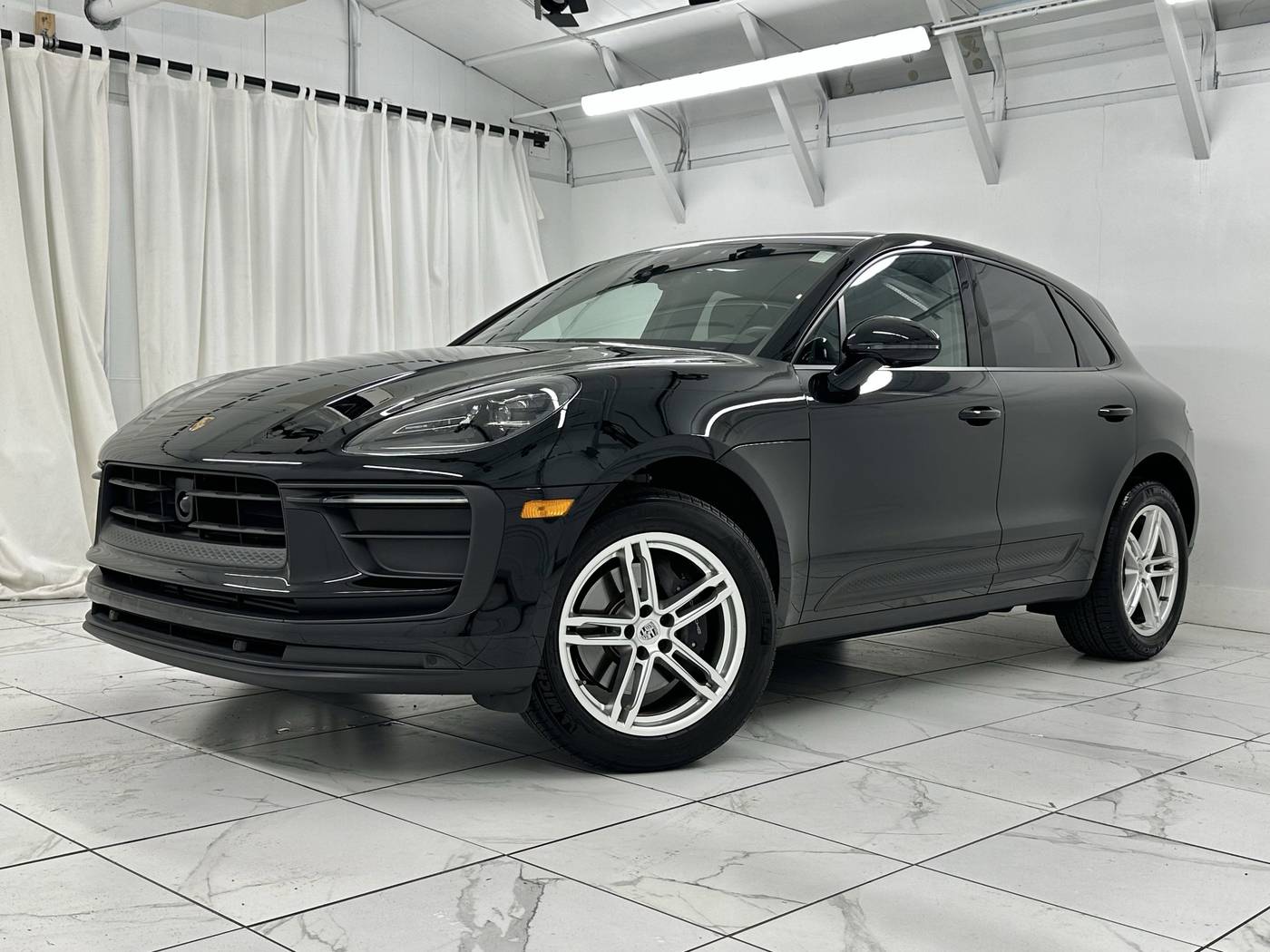 2025 Porsche Macan Macan — SUV — 7,284 mi — Newark, DE
