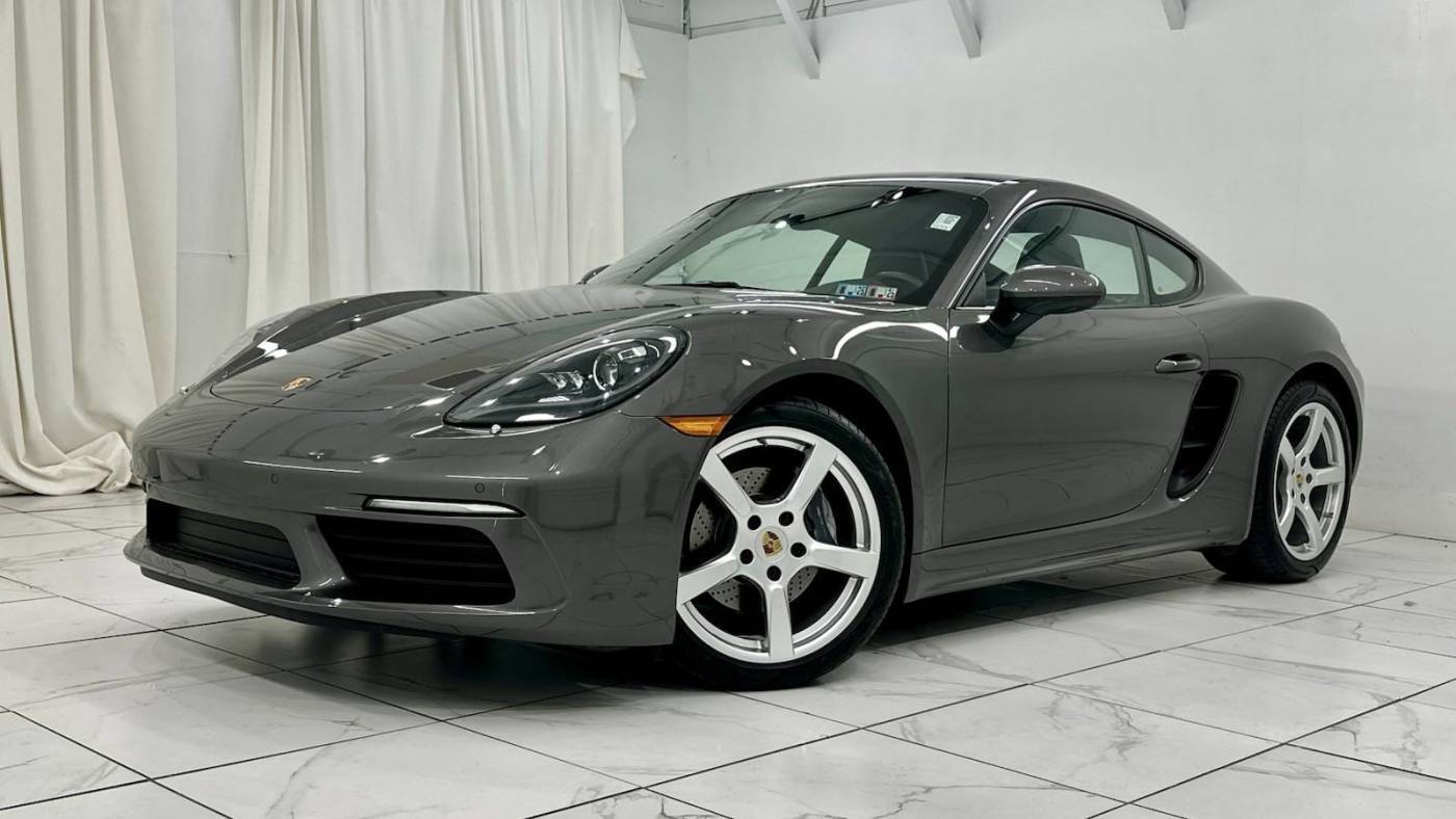 2022 Porsche 718 Cayman Standard — Coupe — 10,588 mi — Newark, DE