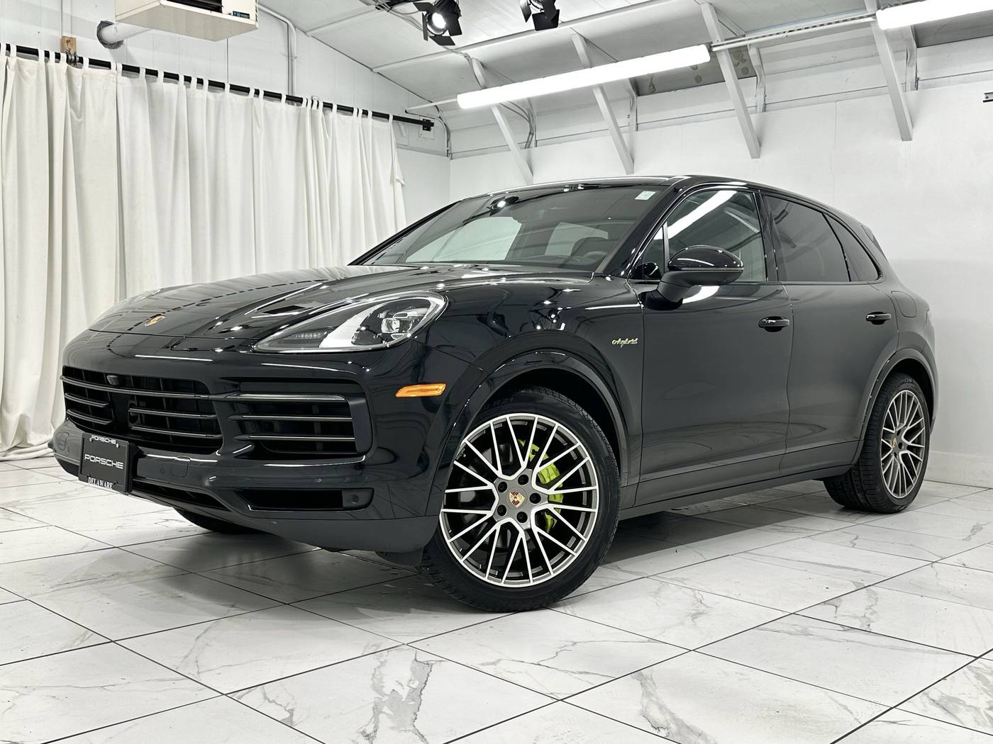 2023 Porsche Cayenne E-Hybrid — SUV — 24,870 mi — Newark, DE