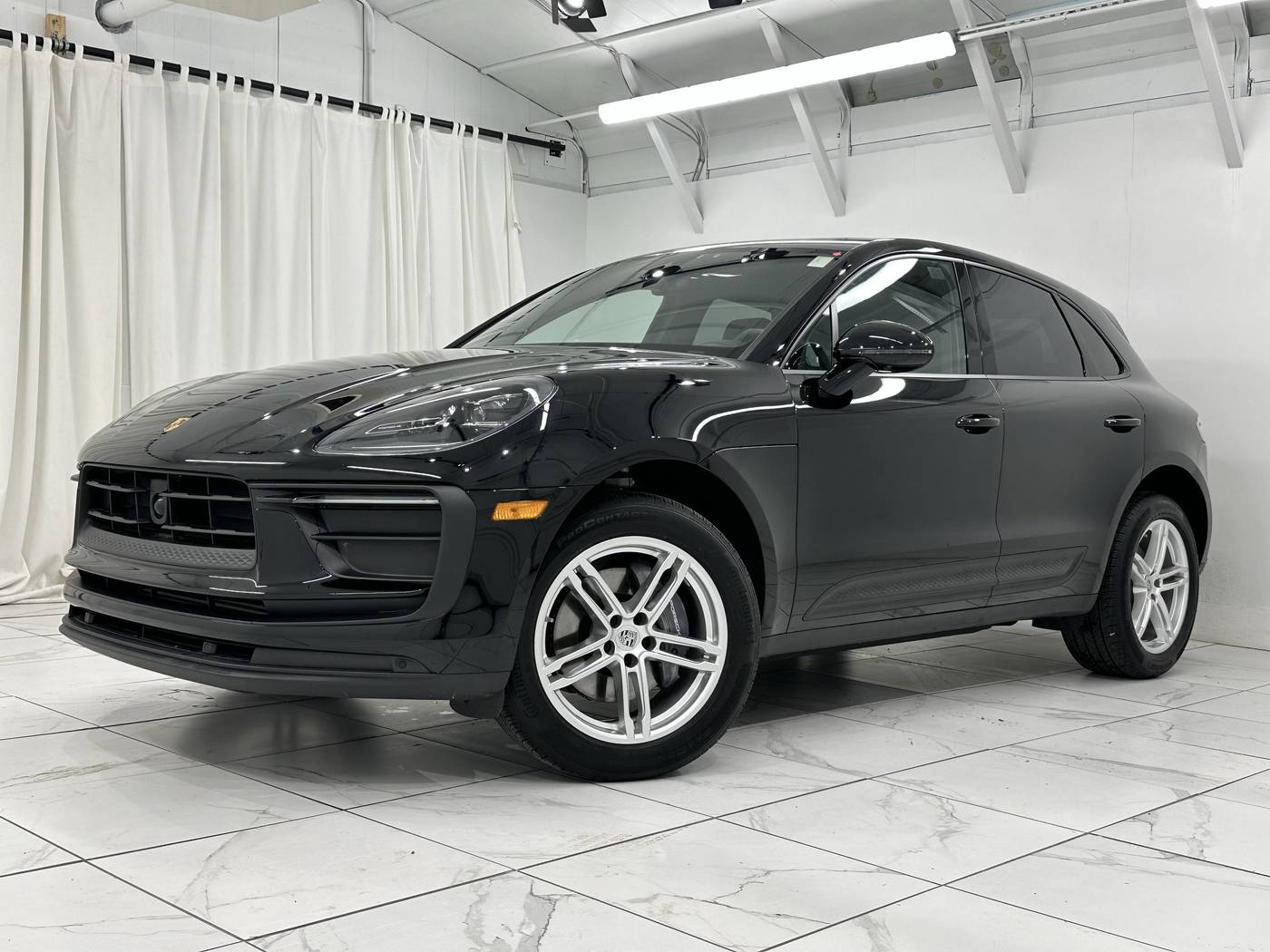 2024 Porsche Macan Standard — SUV — 5,192 mi — Newark, DE