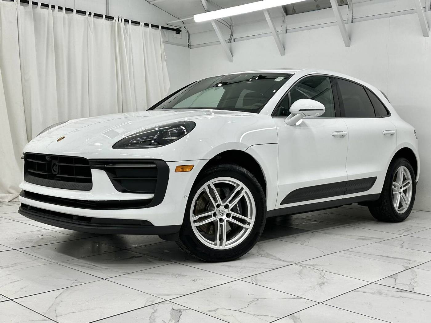 2024 Porsche Macan Standard — SUV — 6,462 mi — Newark, DE