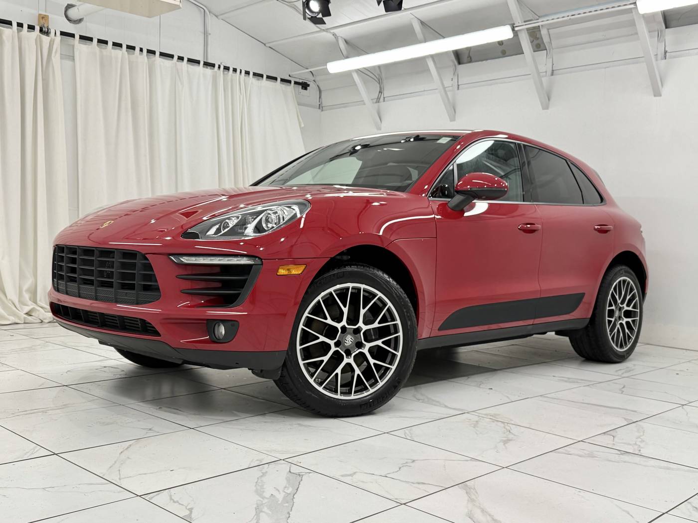 2017 Porsche Macan Standard — SUV — 20,921 mi — Newark, DE