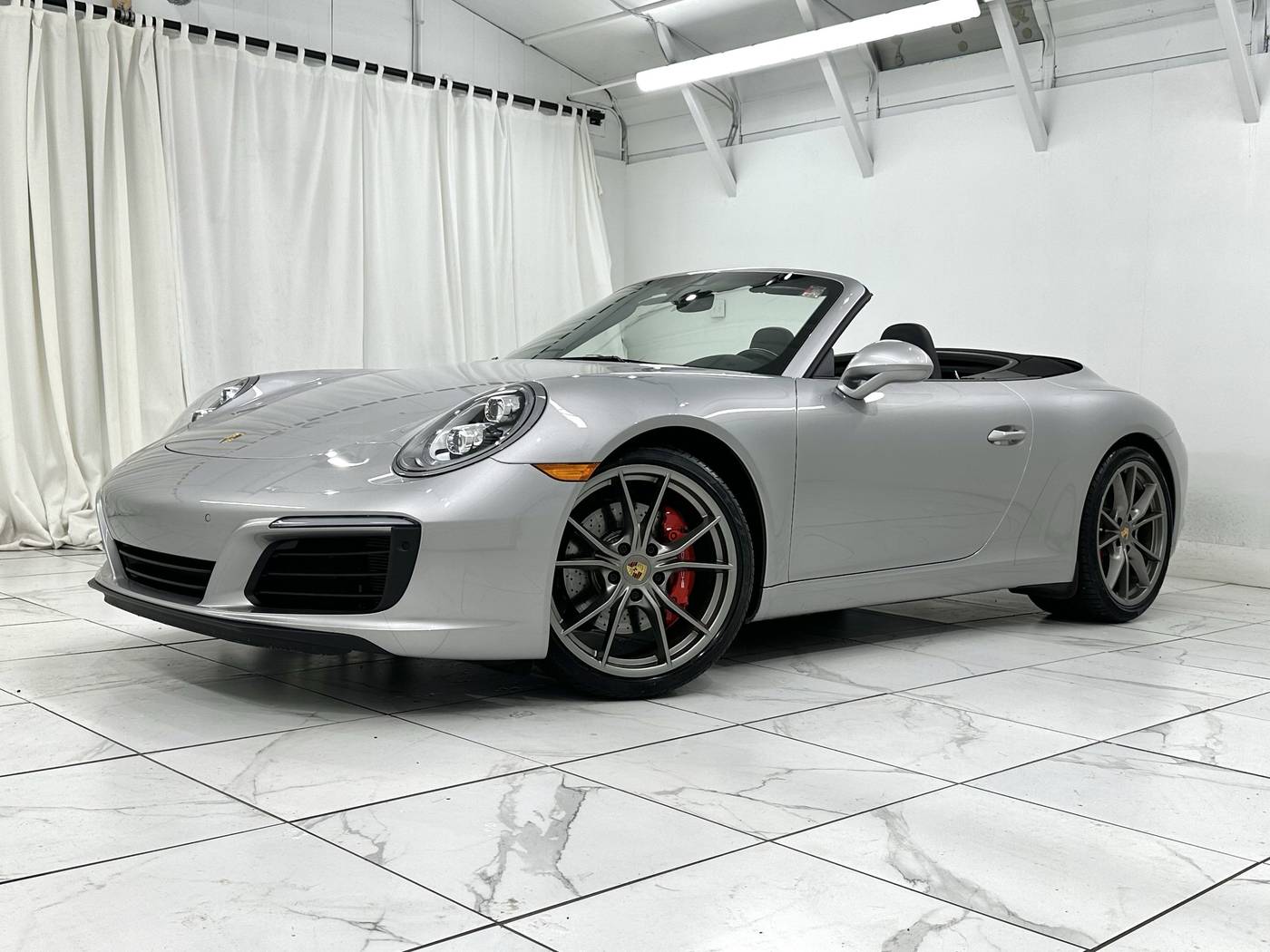 2019 Porsche 911 Carrera S — Convertible — 4,500 mi — Newark, DE