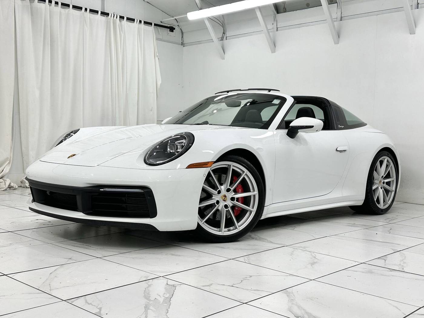 2024 Porsche 911 Carrera 4S — Coupe — 6,088 mi — Newark, DE