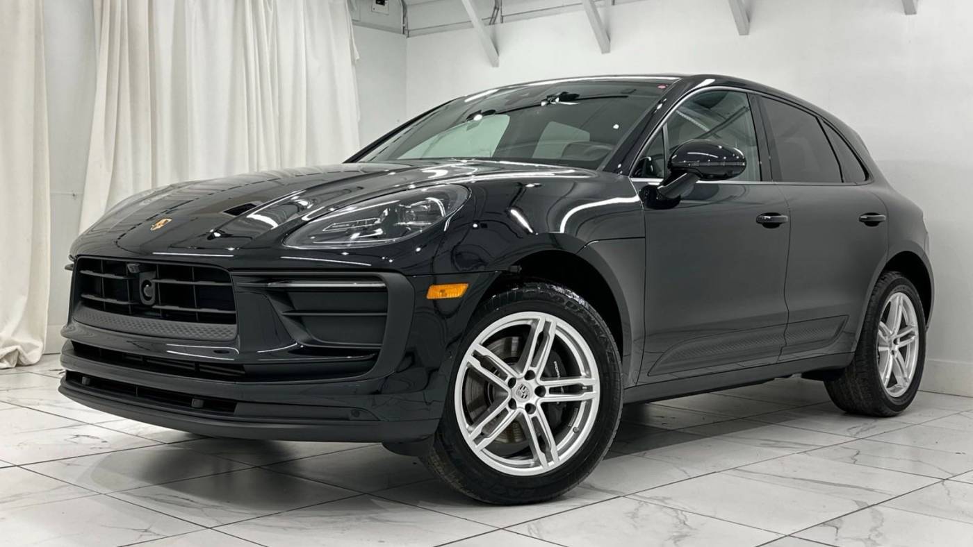 2024 Porsche Macan Standard — SUV — 4,370 mi — Newark, DE