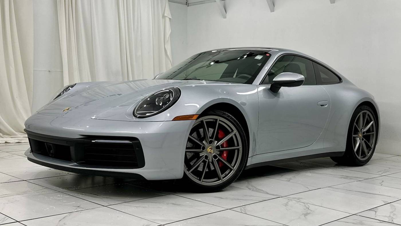2020 Porsche 911 Carrera S — Coupe — 24,584 mi — Newark, DE