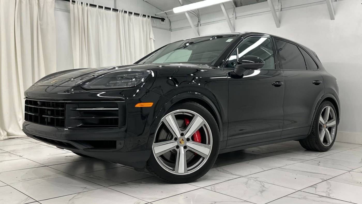 2024 Porsche Cayenne S — SUV — 14,900 mi — Newark, DE
