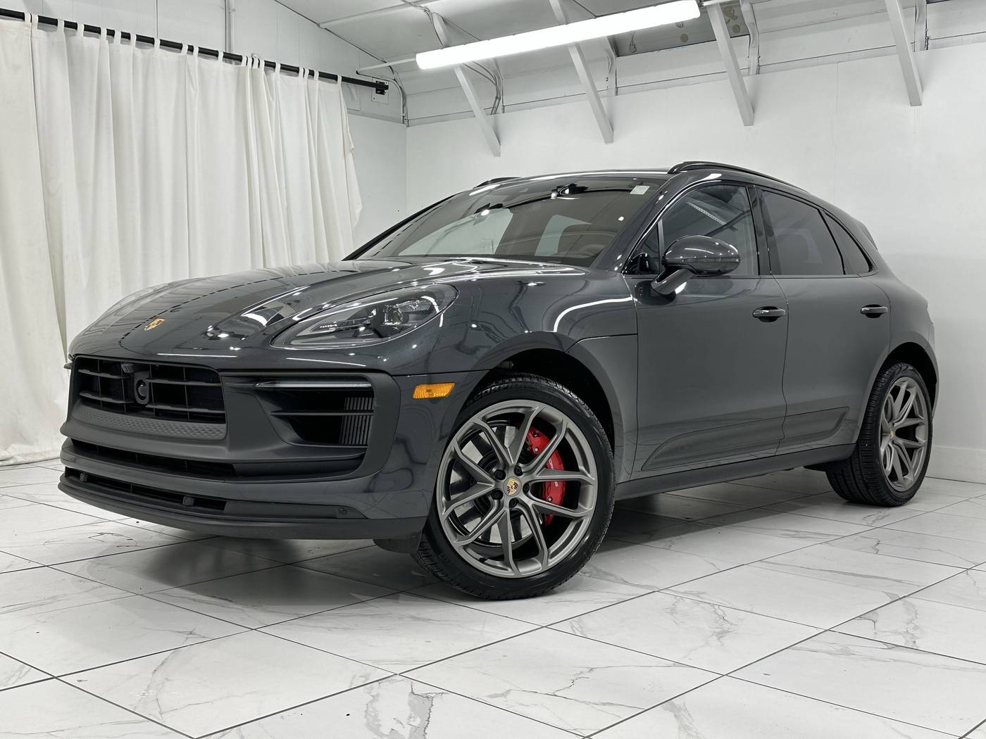 2024 Porsche Macan GTS — SUV — 6,128 mi — Newark, DE