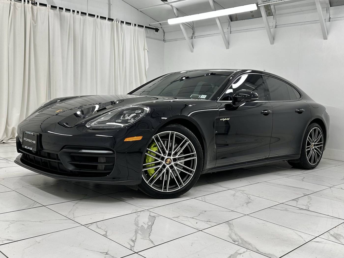 2022 Porsche Panamera 4 E-Hybrid — Hatchback — 18,142 mi — Newark, DE