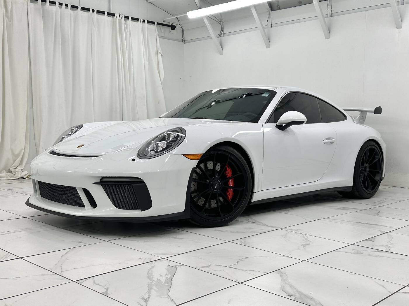 2018 Porsche 911 GT3 — Coupe — 8,845 mi — Newark, DE