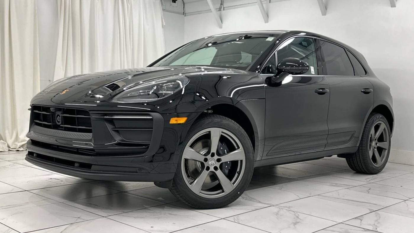 2025 Porsche Macan Standard — SUV — 10 mi — Newark, DE