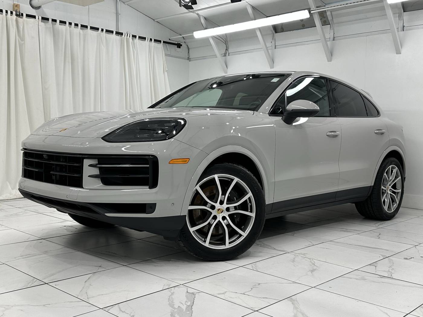 2024 Porsche Cayenne Standard — SUV — 20,398 mi — Newark, DE