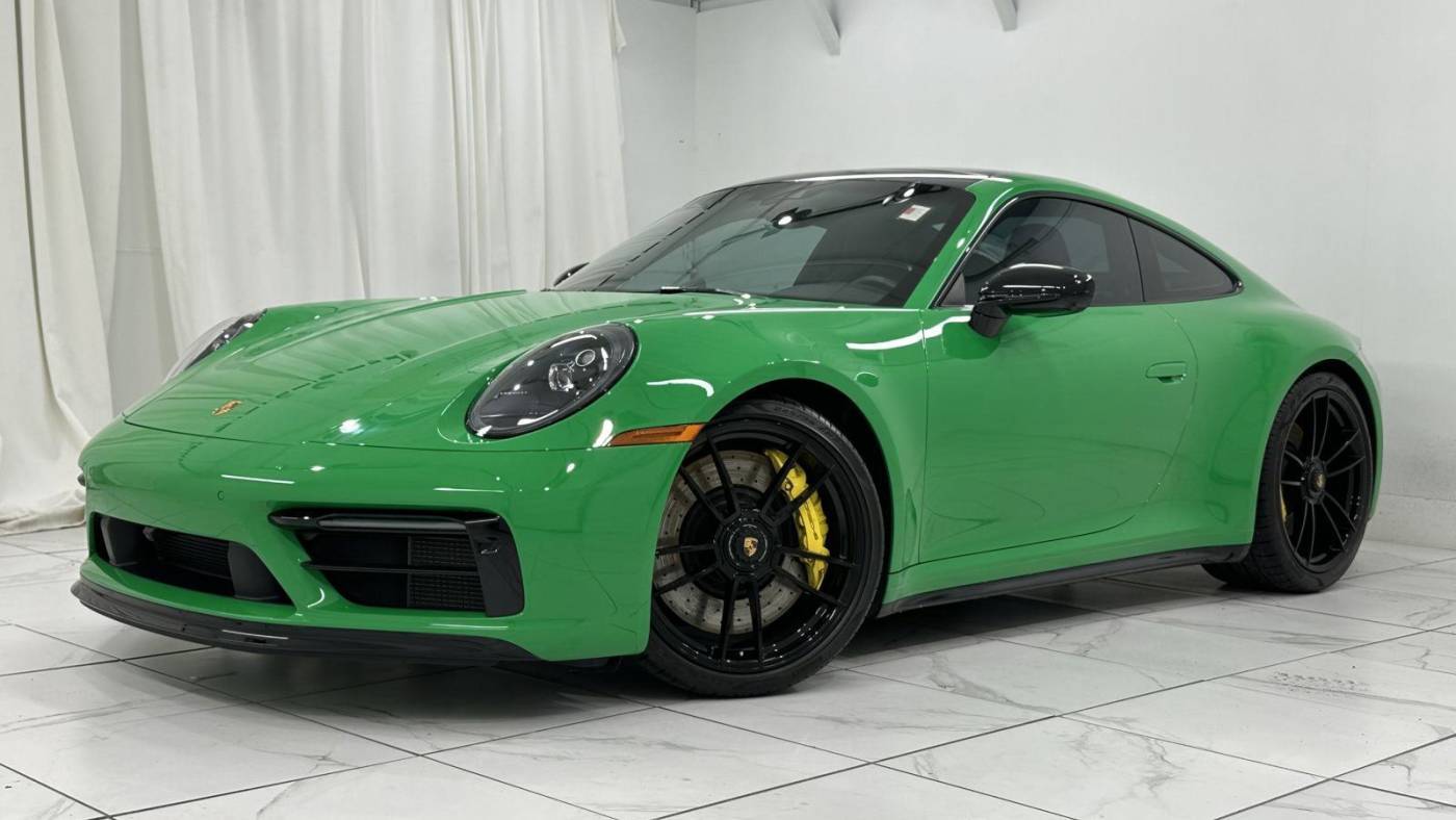 2023 Porsche 911 Carrera GTS