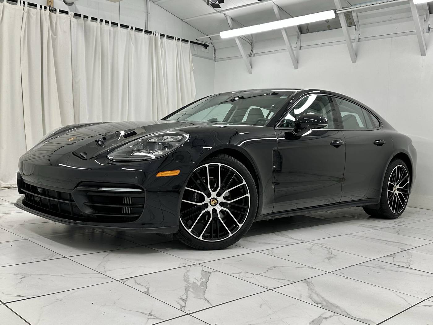 2022 Porsche Panamera Standard — Hatchback — 22,370 mi — Newark, DE