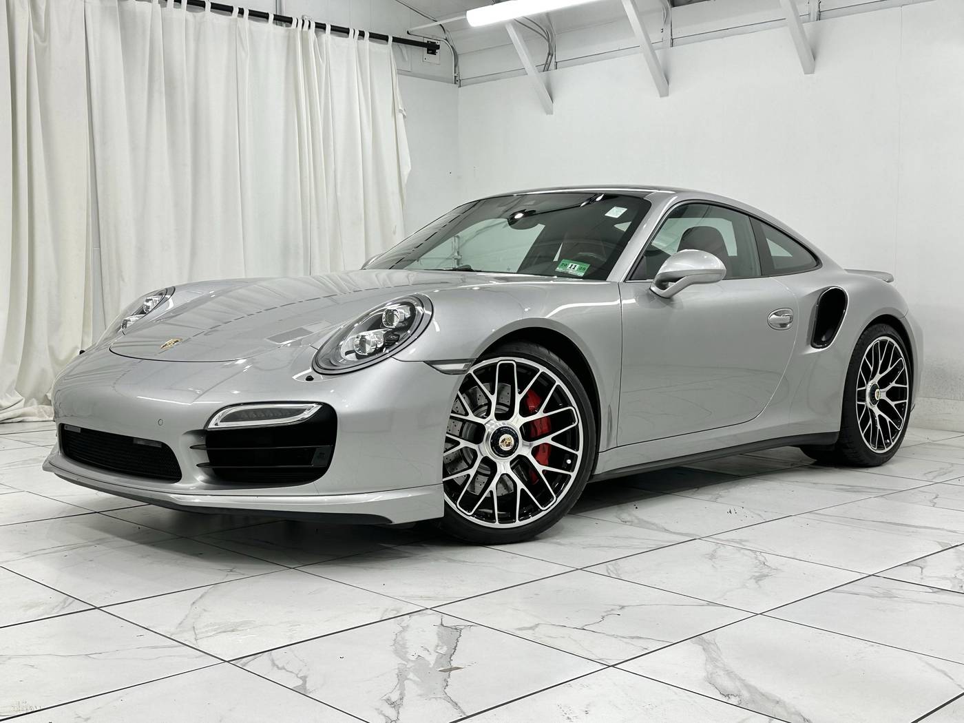 2015 Porsche 911 Turbo — Coupe — 19,500 mi — Newark, DE