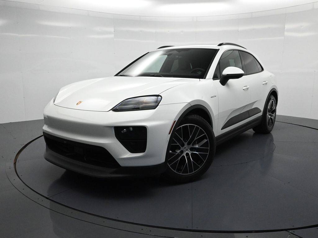 2025 Porsche Macan Electric Standard — SUV — 393 mi — Naples, FL