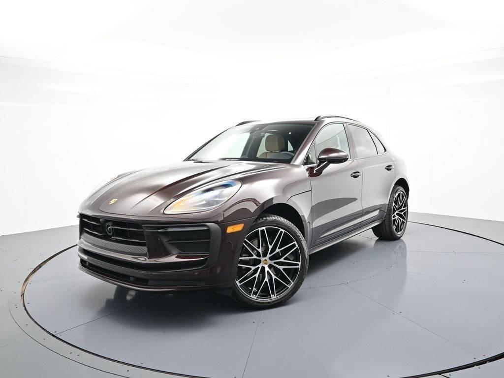 2025 Porsche Macan Standard — SUV — 2,248 mi — Naples, FL