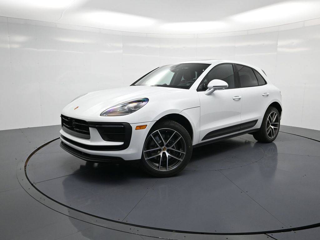 2026 Porsche Macan Macan — SUV — 2,519 mi — Naples, FL