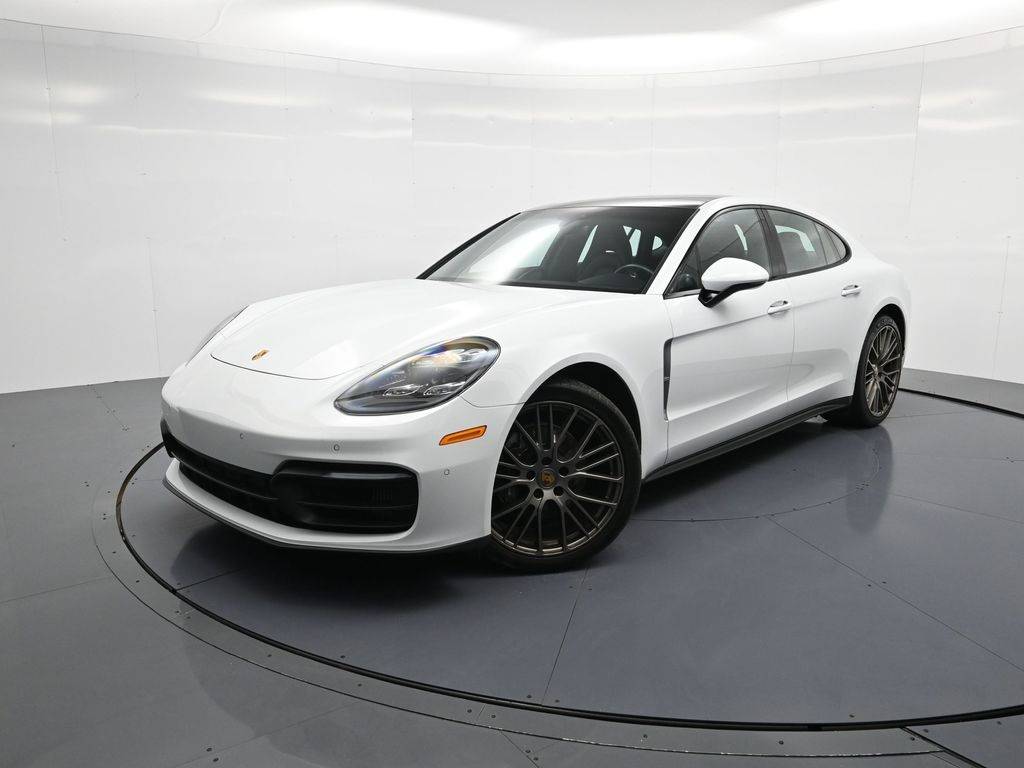 2022 Porsche Panamera Platinum Edition