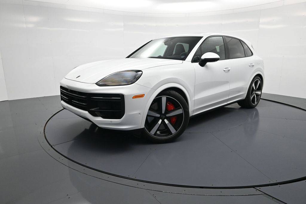 2025 Porsche Cayenne Turbo E-Hybrid