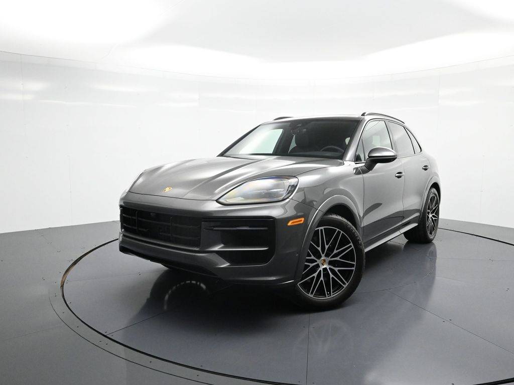 2025 Porsche Cayenne Cayenne — SUV — 2,731 mi — Naples, FL