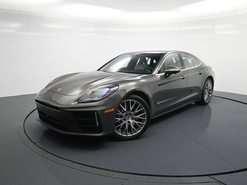 2025 Porsche Panamera 4 — Hatchback — 2,308 mi — Naples, FL