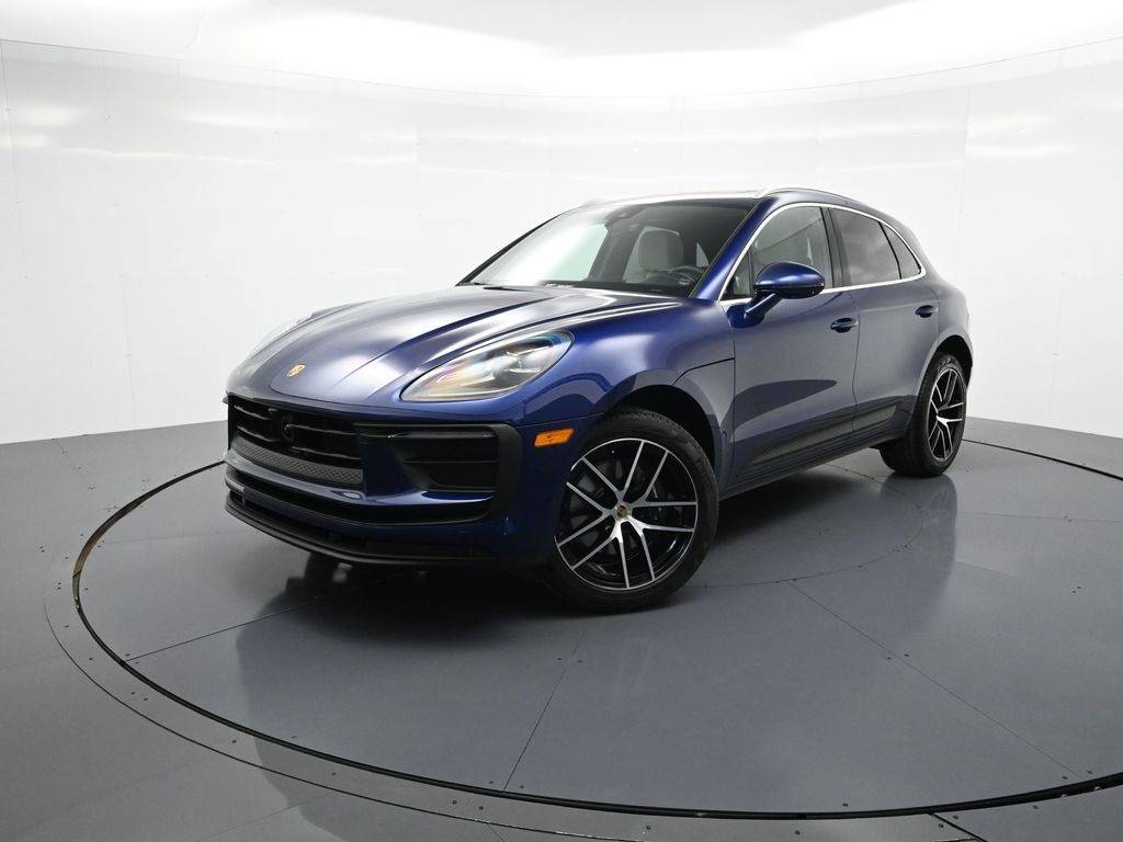 2025 Porsche Macan Macan — SUV — 2,766 mi — Naples, FL