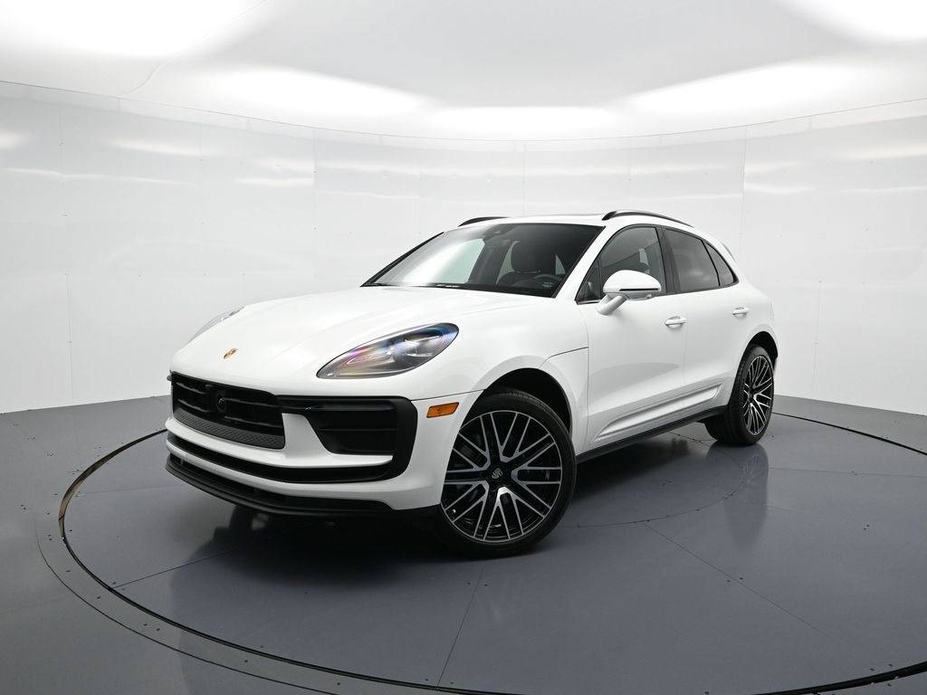 2025 Porsche Macan Macan — SUV — 2,001 mi — Naples, FL