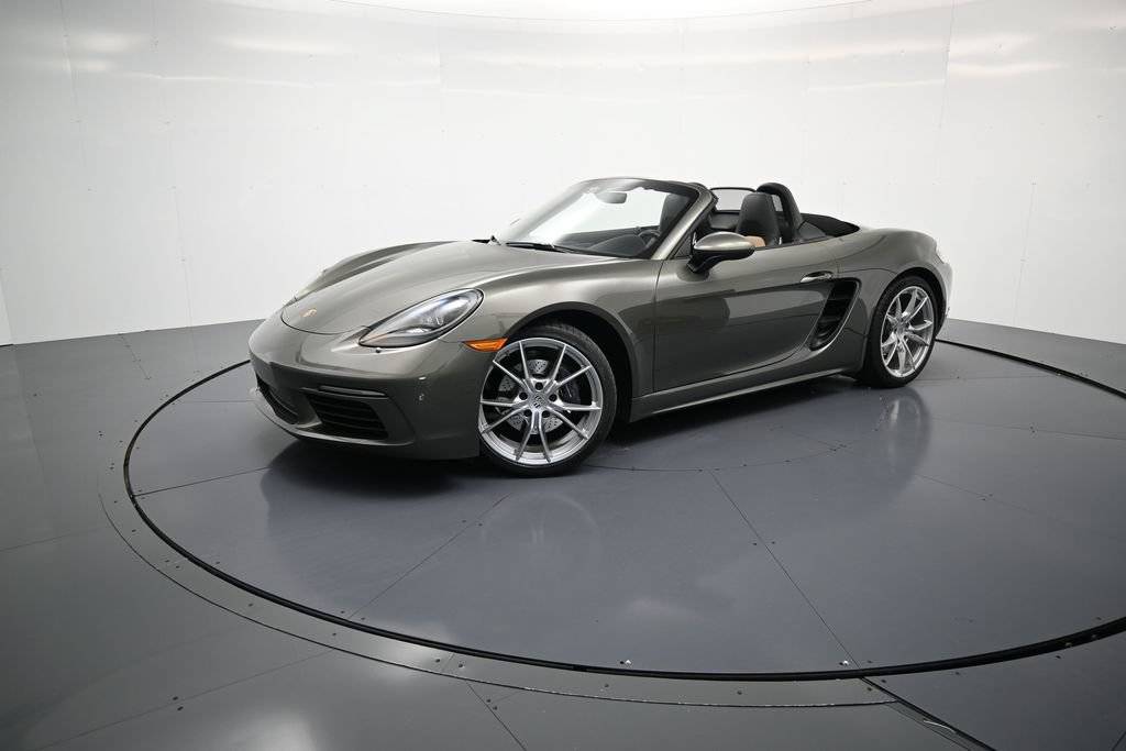 2021 Porsche 718 Boxster