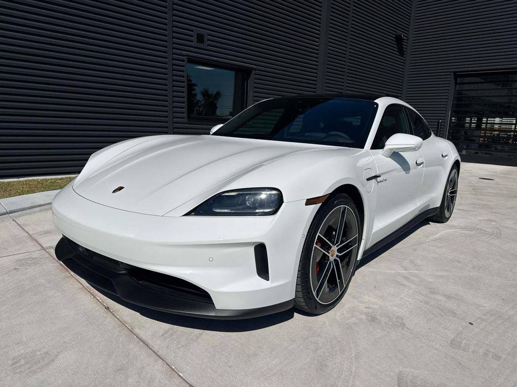 2025 Porsche Taycan 4S
