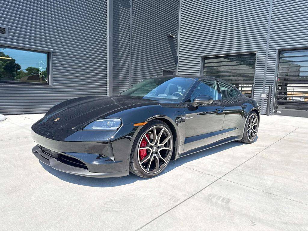 2025 Porsche Taycan 4S