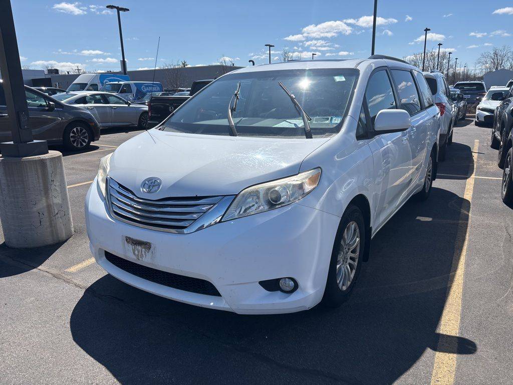 2014 Toyota Sienna L — Minivan — 108,000 mi — Rochester, NY