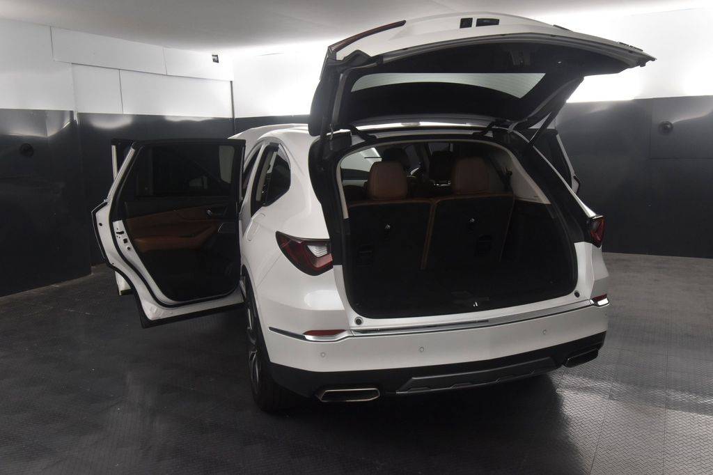 2025 Acura MDX Technology Package — SUV — 8,500 mi — Rochester, NY