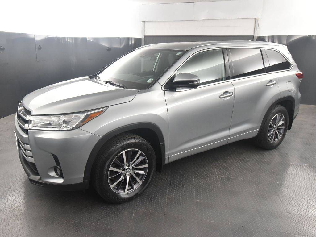2018 Toyota Highlander XLE — SUV — 52,155 mi — Rochester, NY