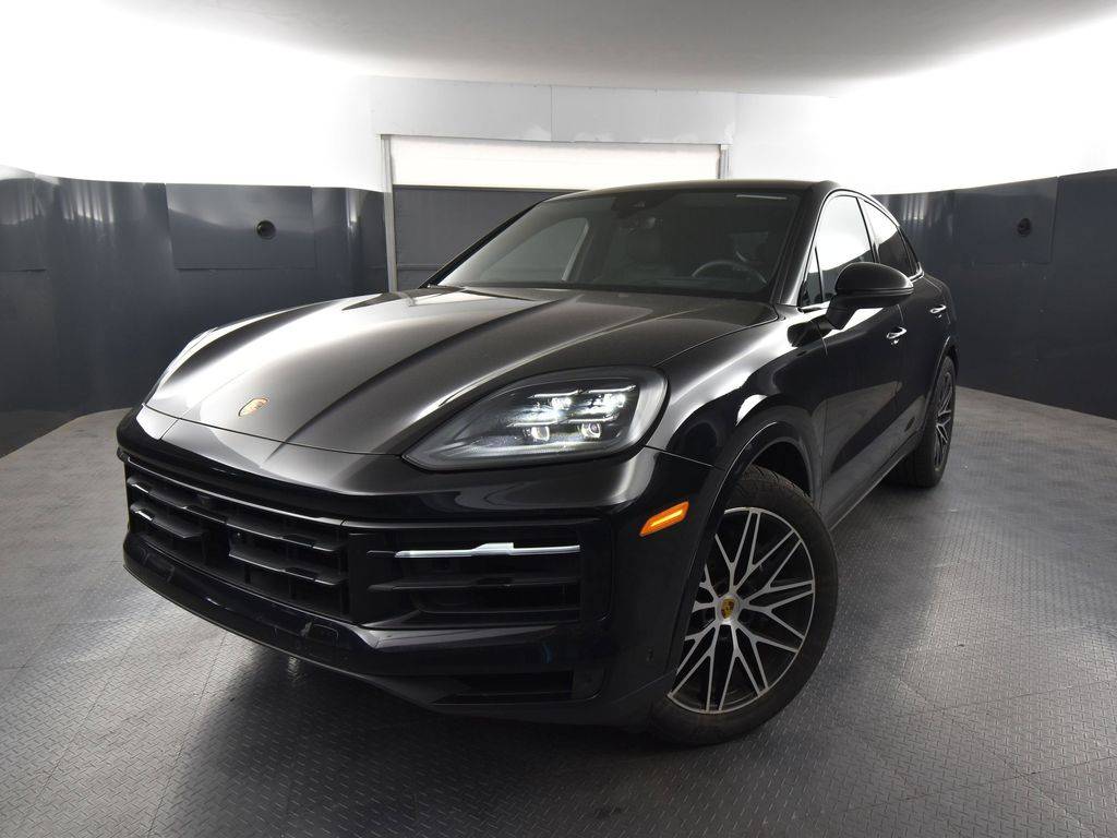2024 Porsche Cayenne Cayenne — SUV — 2,817 mi — Rochester, NY