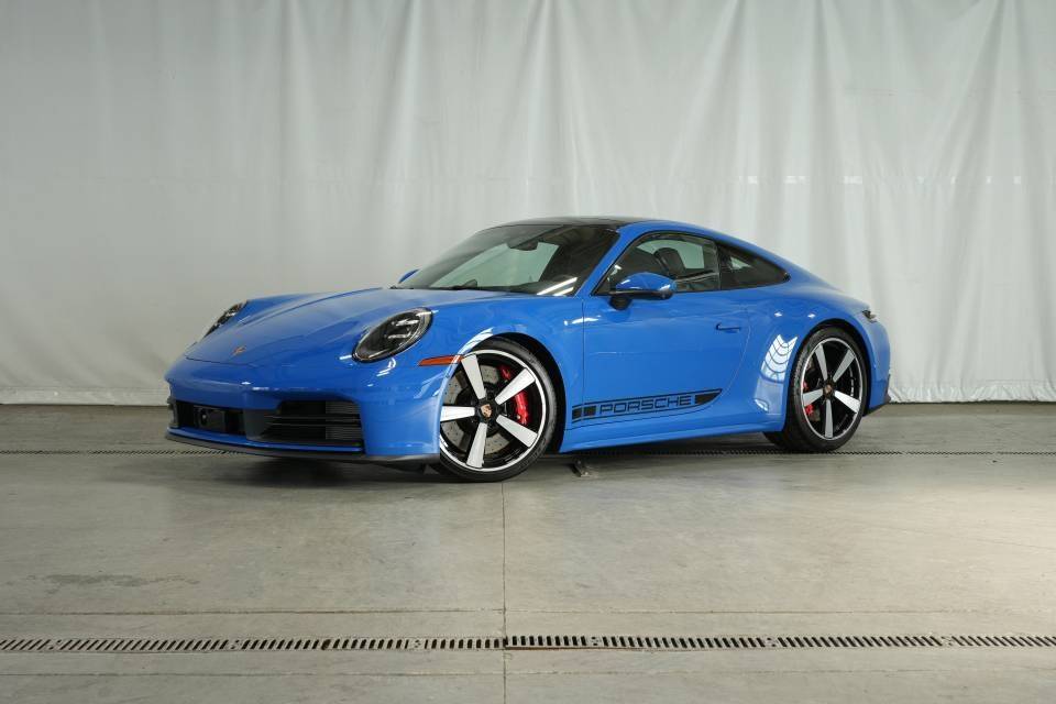 2025 Porsche 911 Carrera S — Coupe — 808 mi — Salt Lake City, UT