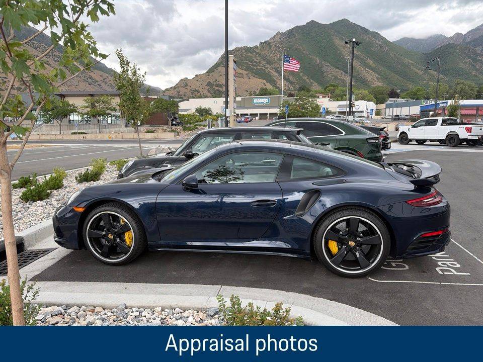 2019 Porsche 911 Turbo