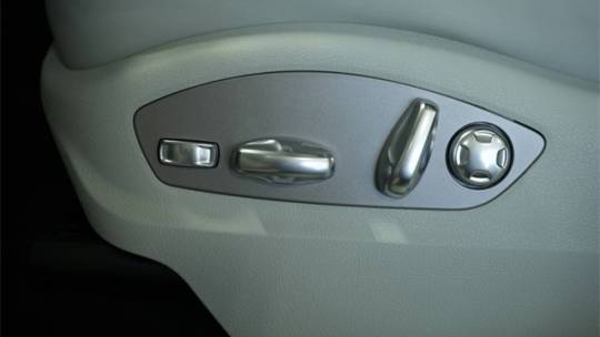 2024 Porsche Macan Standard — SUV — 1,395 mi — Salt Lake City, UT
