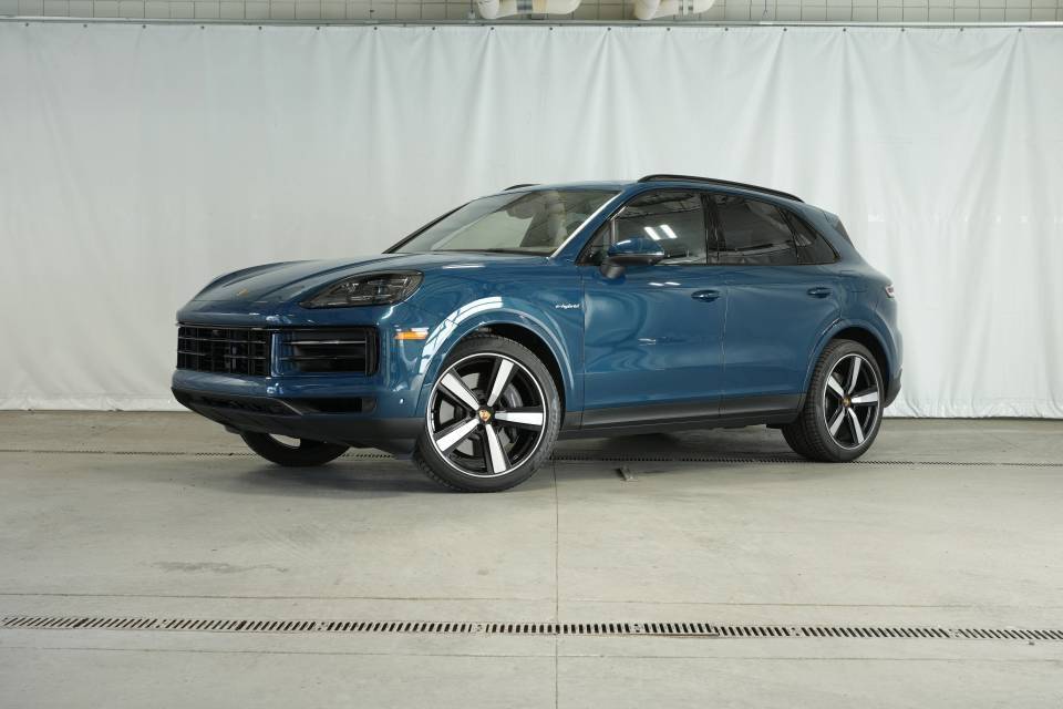 2024 Porsche Cayenne E-Hybrid — SUV — 769 mi — Salt Lake City, UT
