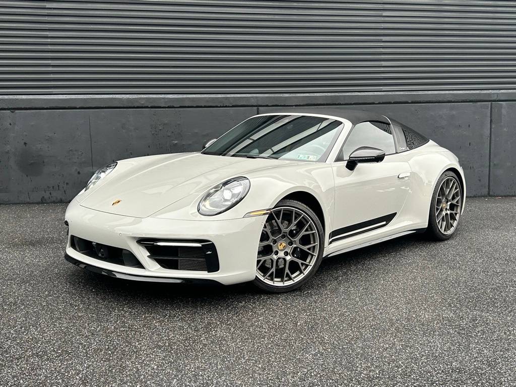 2022 Porsche 911 Targa 4S — Coupe — 19,550 mi — Newtown Square, PA