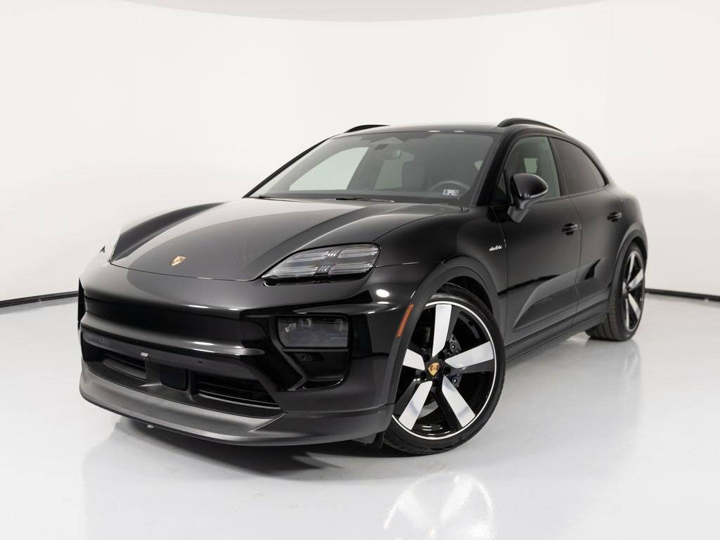 2024 Porsche Macan Electric 4 — SUV — 4,102 mi — Newtown Square, PA