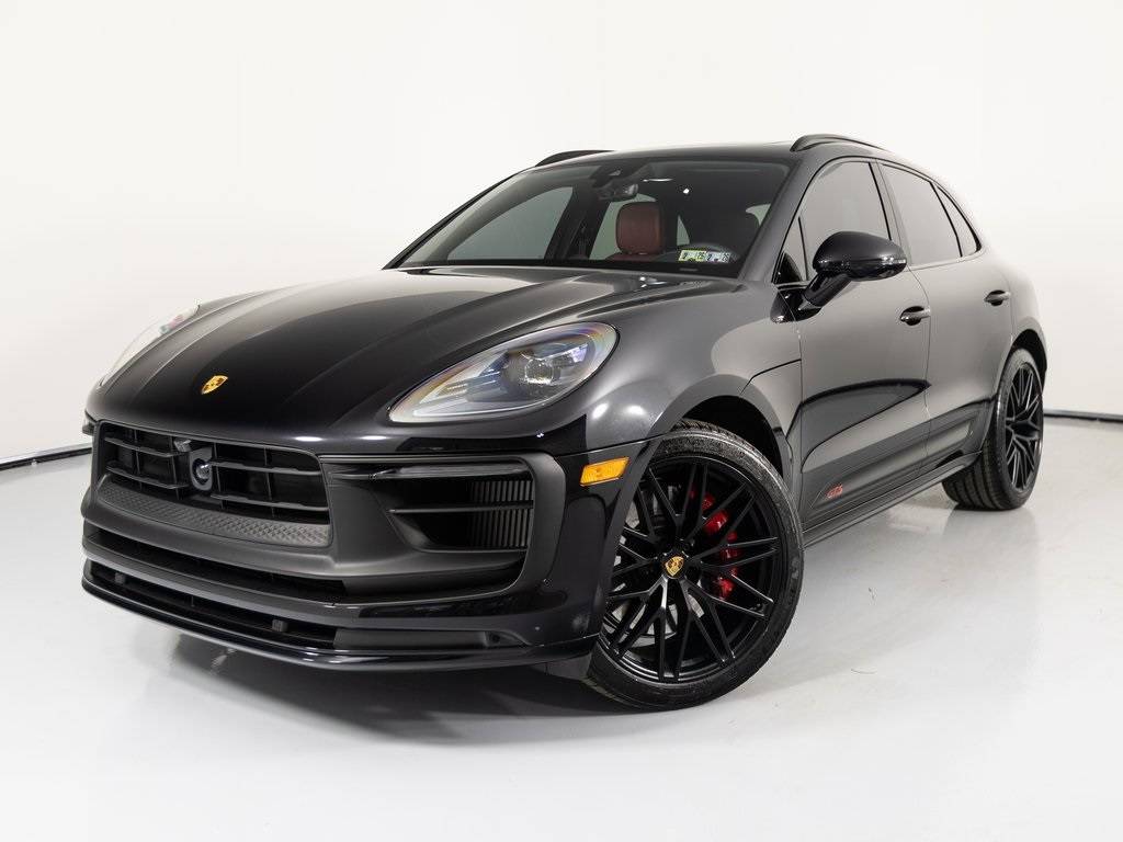 2025 Porsche Macan GTS — SUV — 1,310 mi — Newtown Square, PA