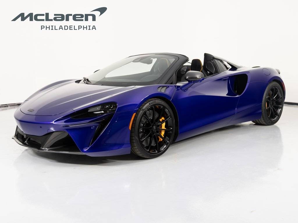 2025 McLaren Artura