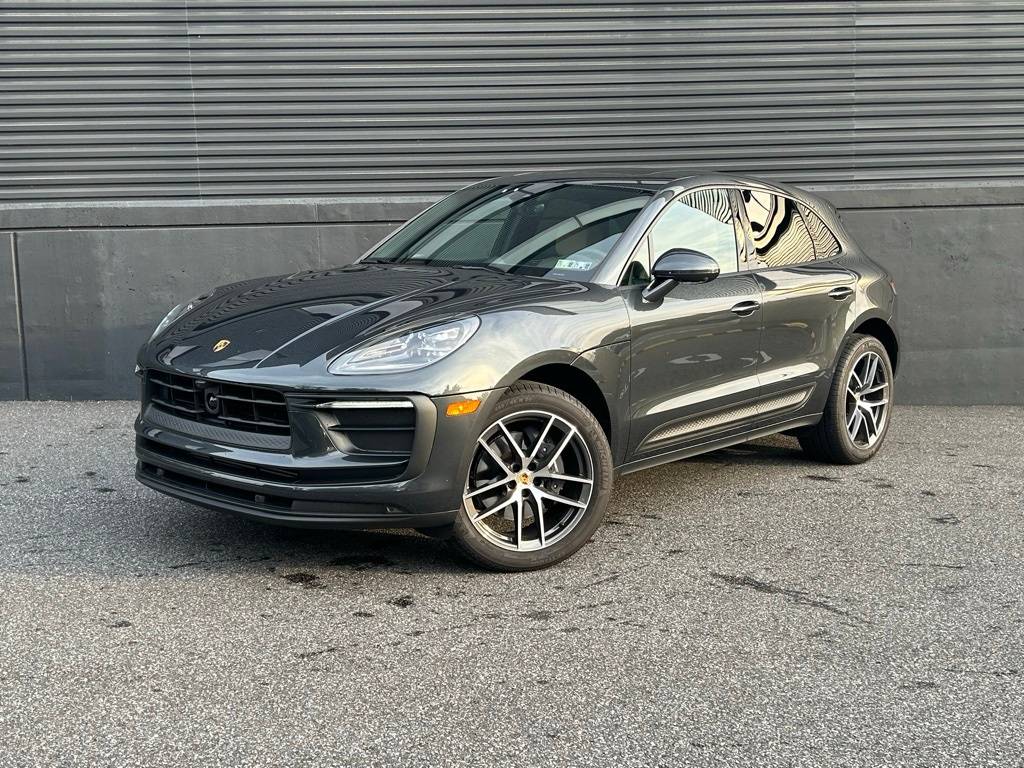 2025 Porsche Macan Macan — SUV — 10,082 mi — Newtown Square, PA